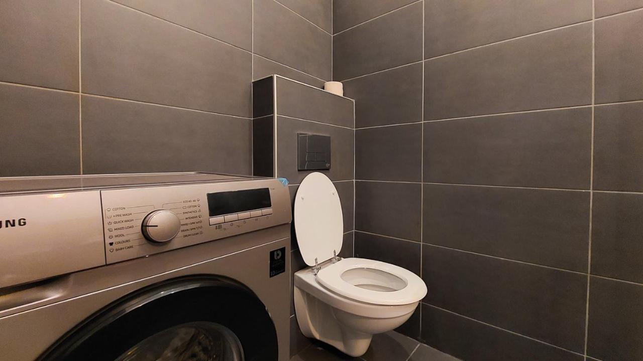 Amzei Studios & Suites Boekarest Buitenkant foto