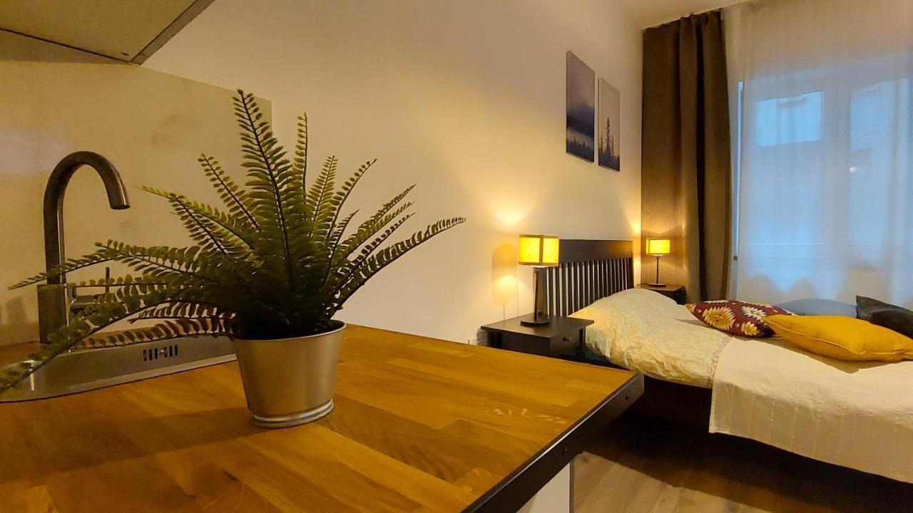 Amzei Studios & Suites Boekarest Buitenkant foto